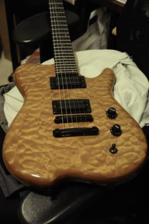 Carvin H2 Front 2.jpg