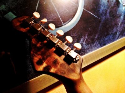 Iphone Jan 2013 GUITAR 029.jpg