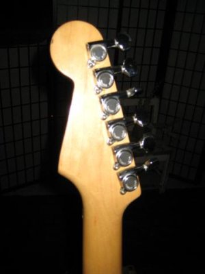 Fender MIJ Squier Strat 008.jpg