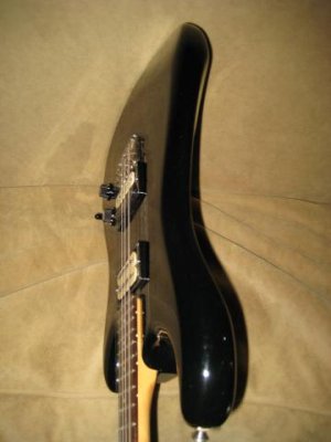 Fender MIJ Squier Strat 013.jpg
