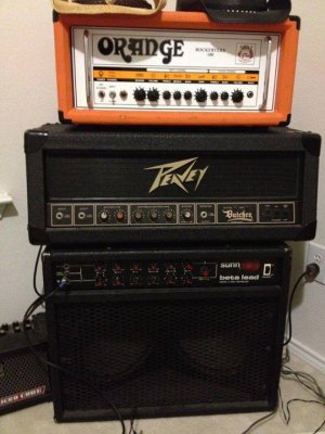 loud1.jpg loud1.jpg