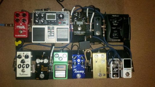 pedal board.jpg