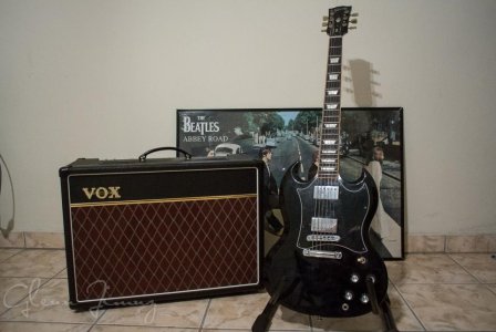 Black SG (1 of 3).jpg