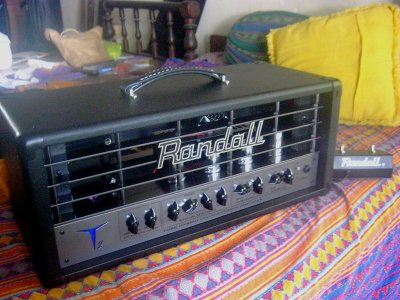 Randall_T2HL_Landed.jpg Randall_T2HL_Landed.jpg