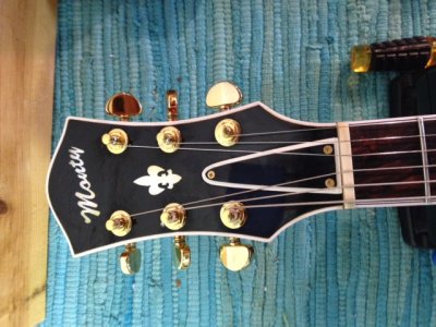 headstock.JPG