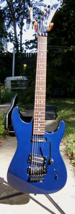 blucharvel.jpg blucharvel.jpg