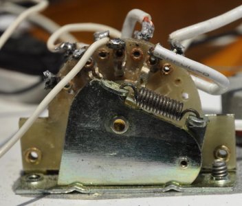 CRL Switch neck pup off.jpg