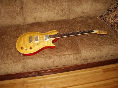 Cort-CL1000fr.JPG