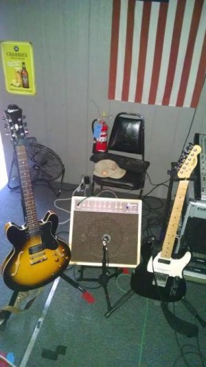 unnamed.jpg unnamed.jpg