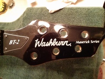 Washburn headstock front.jpg