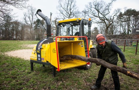 wood-chipper3-(page-picture-large).jpg