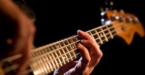 playing-bass-guitargetting-the-right-sound-with-half-wound-bass-strings-music-bzk7vto8-300x156.jpg