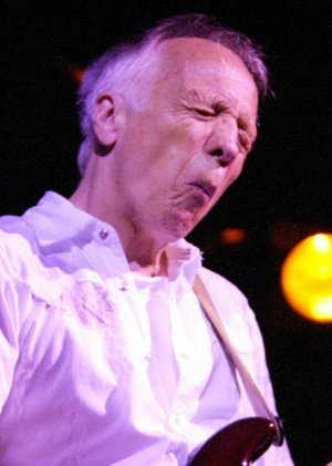 9827822_JizzFace6.jpg