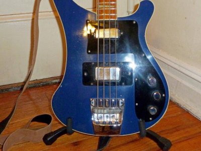 76 Rick 4001S_P1010325.jpg