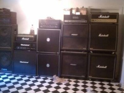 amp1.jpg