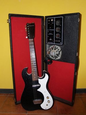 Silvertone.jpg