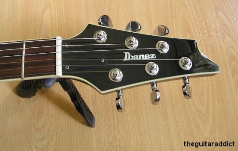 ibanez%u00252Bszr%u00252Bnut%u00252Bswap.JPG