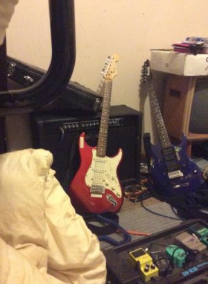 Squier California Series Strat.jpg Squier California Series Strat.jpg