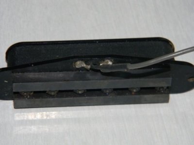 Ceramic Pickup Type 1.JPG Ceramic Pickup Type 1.JPG