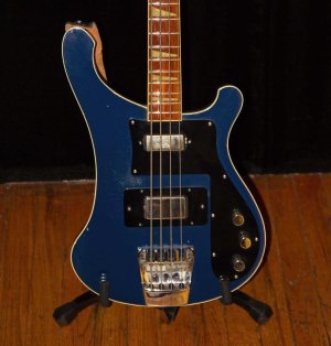 1976 Rickenbacker 4001S_4283.jpg