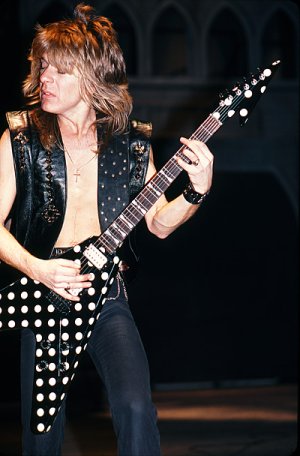 RANDY-RHODES-01.jpg