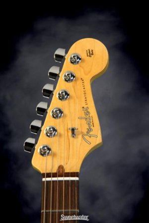 stratheadfront.jpg stratheadfront.jpg