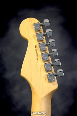 stratheadback.jpg stratheadback.jpg
