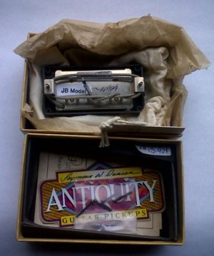 ant08.jpg ant08.jpg