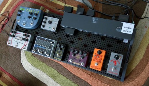 pedalboard-sm.jpg