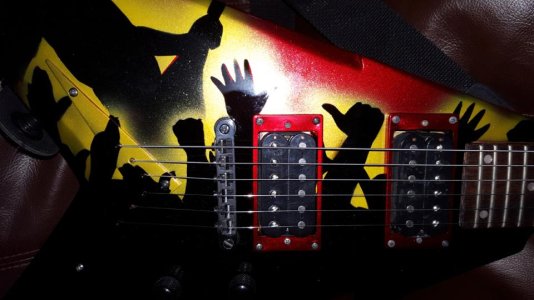 Mustaine Pickups.jpg Mustaine Pickups.jpg