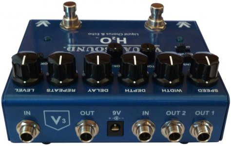 truetone-v3-h20-liquid-chorus-echo-4.jpg