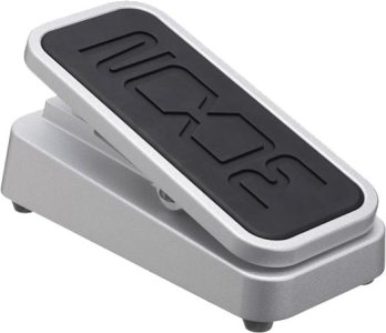 BWG Zoom FP02M Expression Pedal.jpg BWG Zoom FP02M Expression Pedal.jpg
