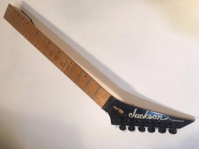 Jackson neck.jpg Jackson neck.jpg