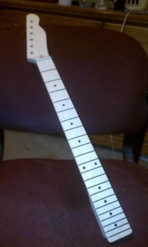 neck03.jpg neck03.jpg