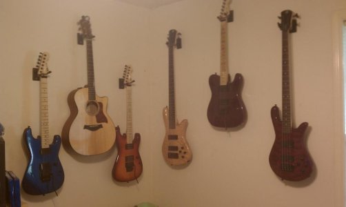 corner.jpg corner.jpg