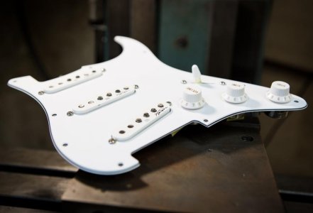 Hendrix-voodoo-pickguard-top-beauty.jpg