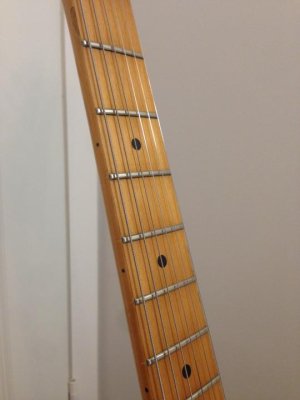 Charvel_Model_1_neck_3-7.jpg