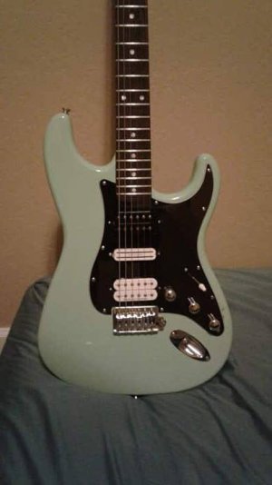 Green Hsh Strat.jpg