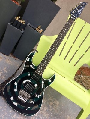 GTR 8 1991 IBANEZ GUNSLINGER 550.jpg