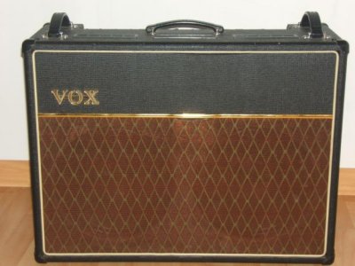 1287508780_130375087_1-Fotos-de--Vendo-Vox-Ac30-Cc2-2x12-Whaferdale-1287508780.jpg
