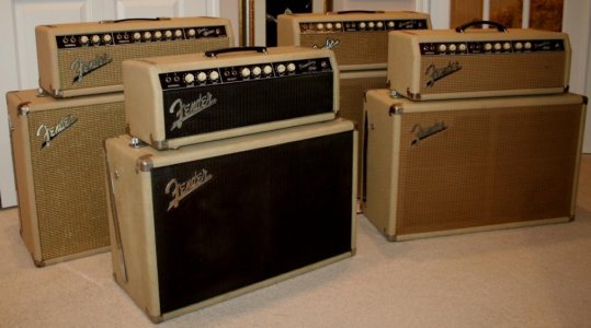 White_Fender_Amps_2 (1).jpg