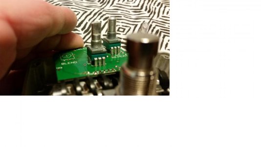 pcb pot 3 3 lugs top view 65%.jpg