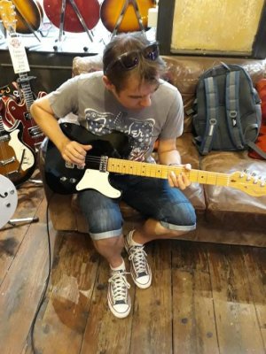 Cabronita Tele.jpg