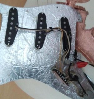 strat pickups.jpg