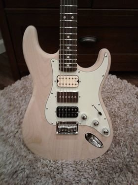 HHH Strat dialed.jpg