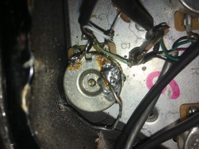 bad solder.jpg