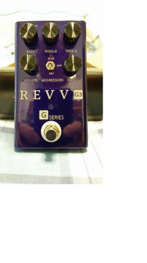revv pedal front 70%.jpg