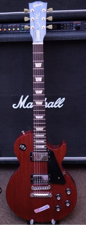 Gibson Studio 1.jpg Gibson Studio 1.jpg