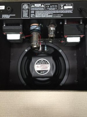 amp.inside.jpg amp.inside.jpg