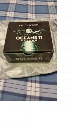 ehx 11 closed box 80%.jpg